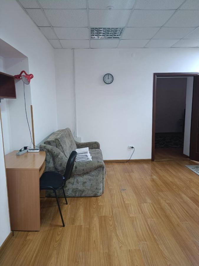 Apartments Domovik On Valenberga 3 Μουκάτσεβο Εξωτερικό φωτογραφία