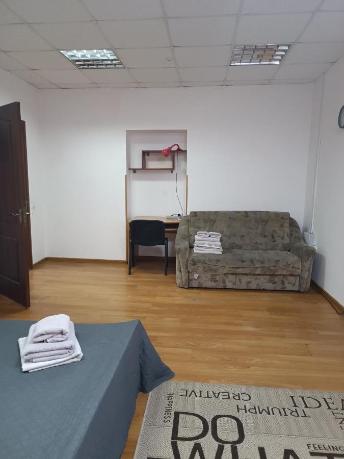 Apartments Domovik On Valenberga 3 Μουκάτσεβο Εξωτερικό φωτογραφία