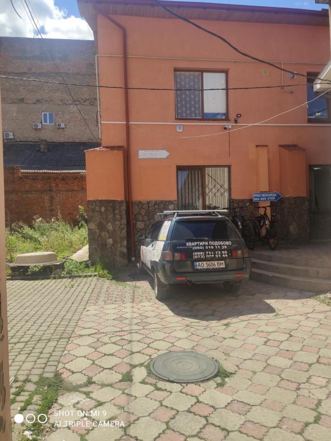 Apartments Domovik On Valenberga 3 Μουκάτσεβο Εξωτερικό φωτογραφία